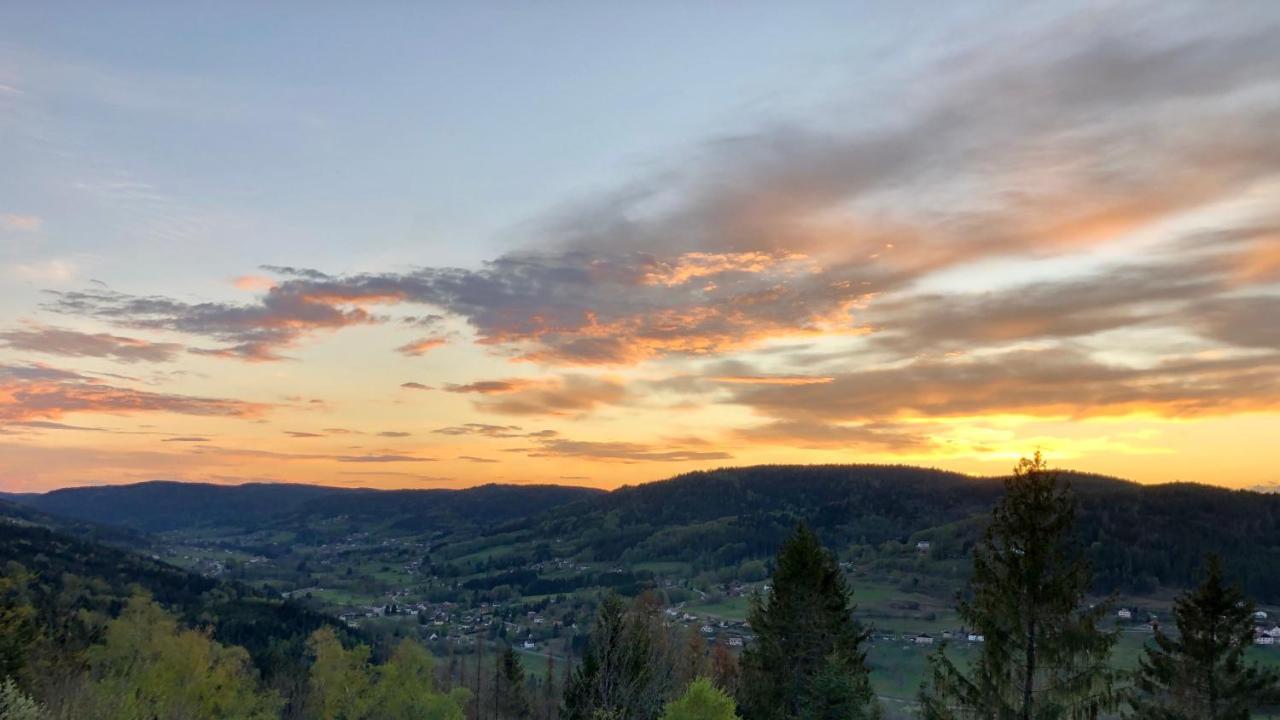 Le Gite Cozy De Bouvacote Avec Vue Panoramique Et Sauna เลอโธลี ภายนอก รูปภาพ